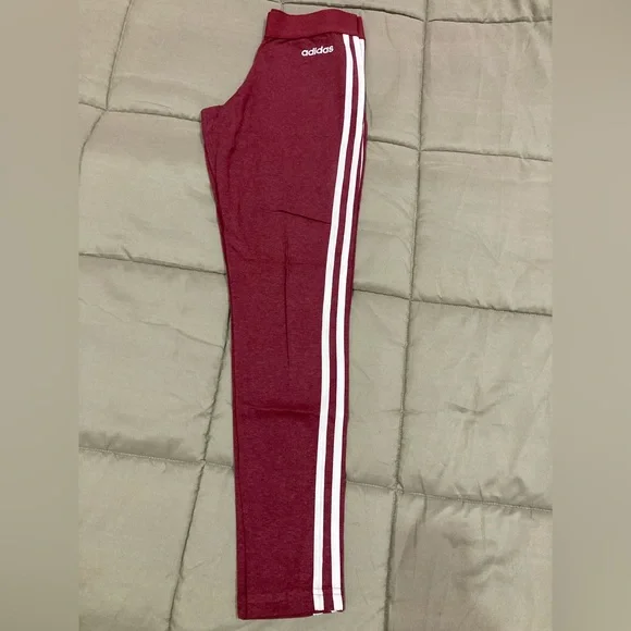 adidas ESSENTIALS 3-STRIPES HIGH-WAISTED SINGLE JERSEY LEGGINGS - Picture 7 of 8